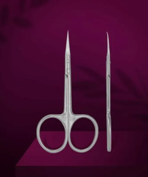 Tijera corta para cutícula, punta doblada, tamaño S, Staleks Exclusive 23/2 de Staleks